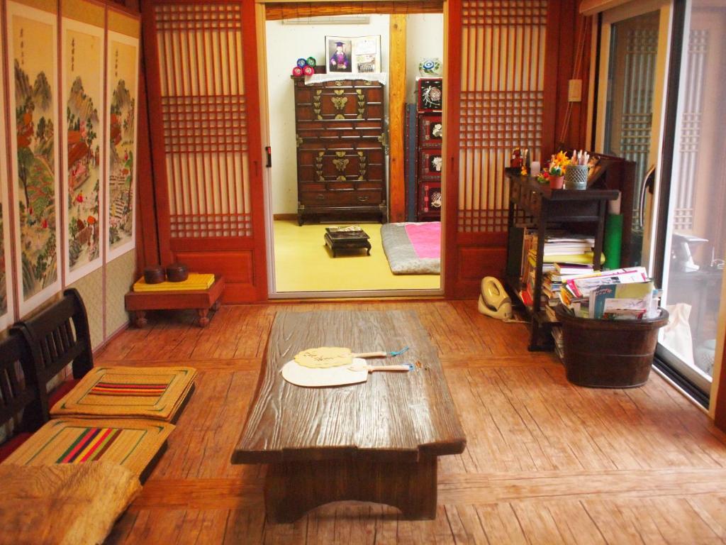 Eugene Hanok Culture Center Dongdaemun Seoul Room photo